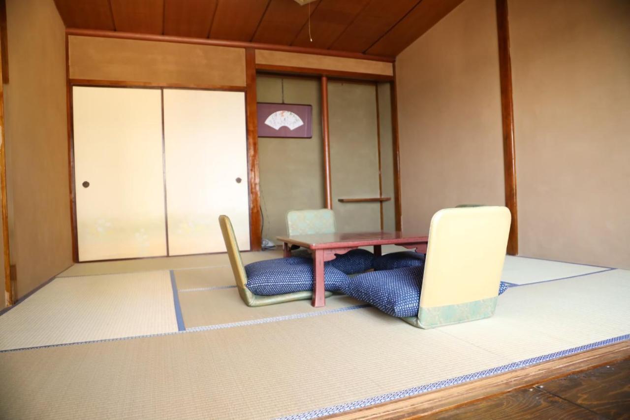 Guesthouse Nishihara Atami  Exterior foto